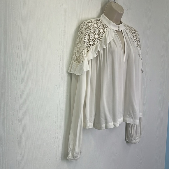 Free People - Little Bit Of Love White Lace Flowy Boho Blouse Size Small - Picture 4 of 12